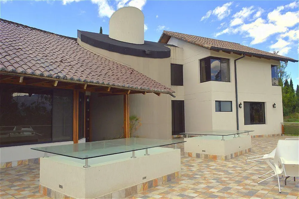 Quito Airport Suites Hotel Tababela