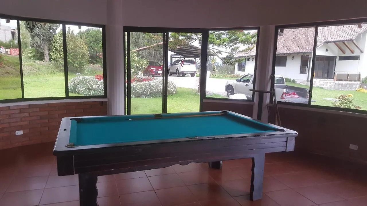Quito Airport Suites Hotel Tababela